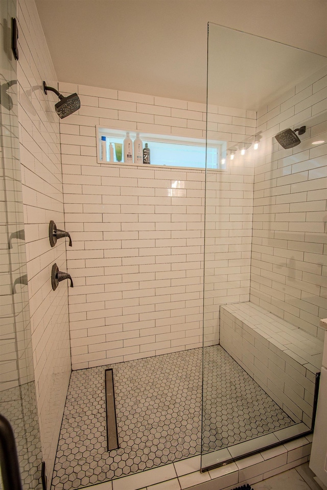 1682 Copperfield Cir, Tallahassee, FL 32312 - bathroom with a shower stall