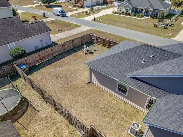 bird's eye view with a residential view