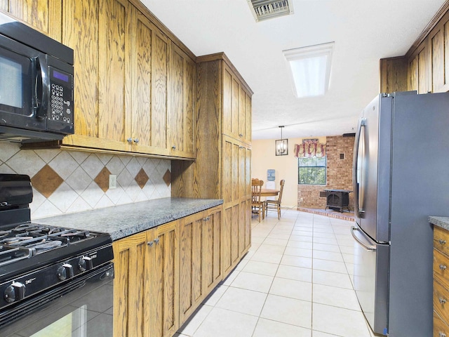 314 SW Wildwood Dr, Mayo, FL 32066 - photo 18
