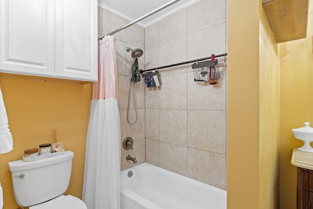 bathroom featuring toilet and shower / bath combo with shower curtain