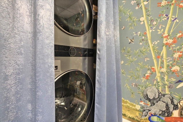 1645 Tallavana Trl, Havana, FL 32333 - laundry room with stacked washer and clothes dryer