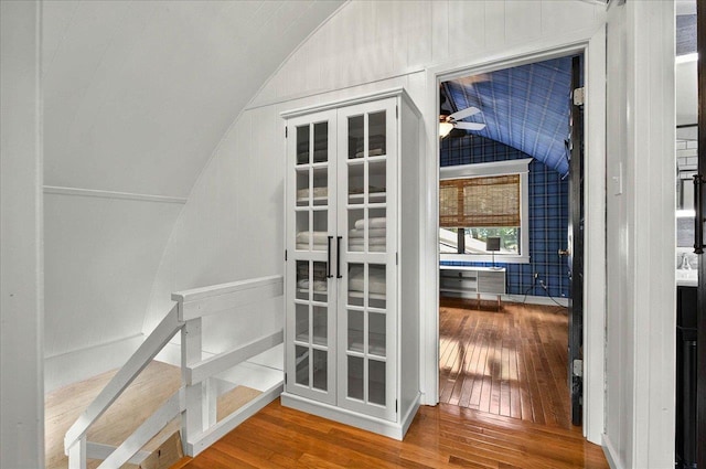 1645 Tallavana Trl, Havana, FL 32333 - stairway featuring lofted ceiling, hardwood / wood-style floors, and ceiling fan