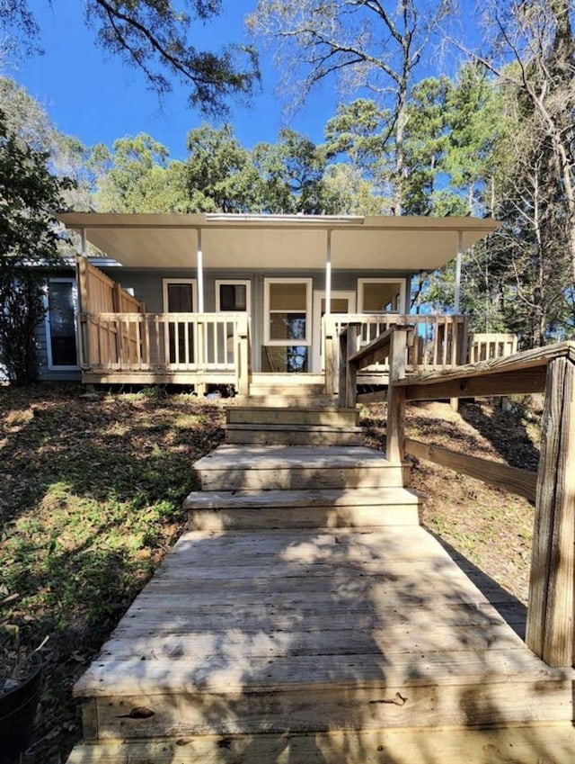 2585 Panther Creek Rd, Tallahassee, FL 32308 - back of house with covered porch