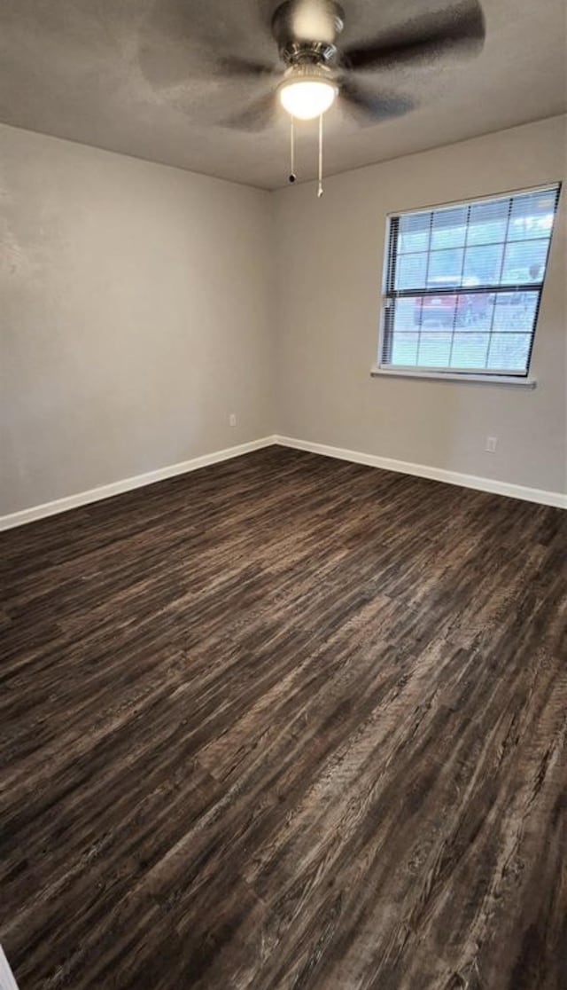 2585 Panther Creek Rd, Tallahassee, FL 32308 - unfurnished room with dark wood finished floors and ceiling fan