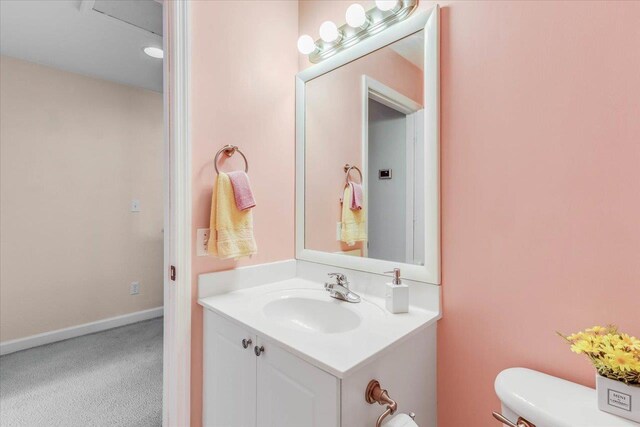 4270 Avon Park Cir, Tallahassee, FL 32311 - half bathroom featuring toilet and vanity