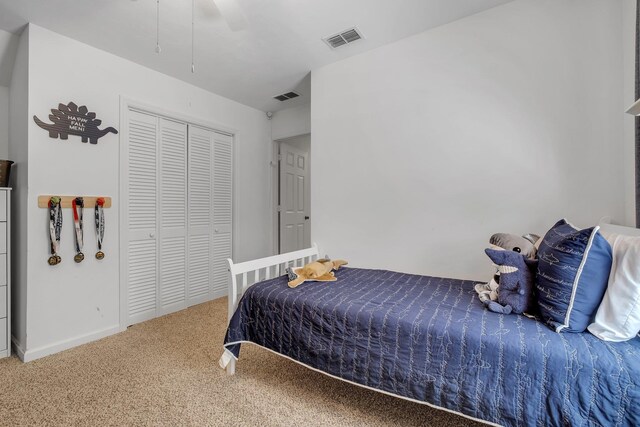 2227 Ten Oaks Dr, Tallahassee, FL 32312 - bedroom with a closet, carpet flooring, visible vents, and a ceiling fan