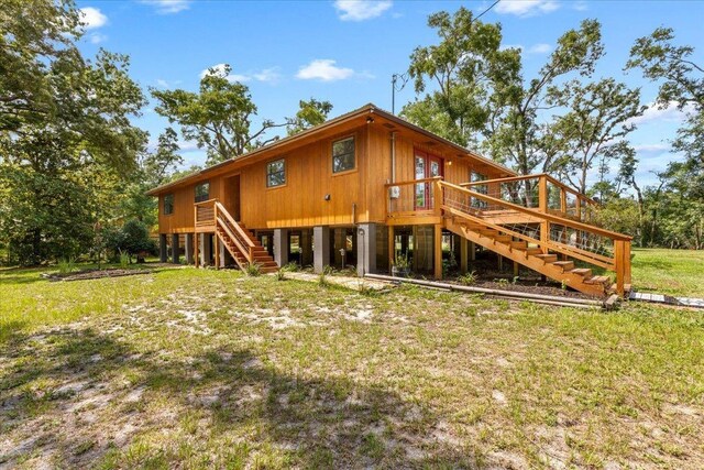 16552 198th Trace, Trace, FL 32071 - rear view of property with stairs and a lawn