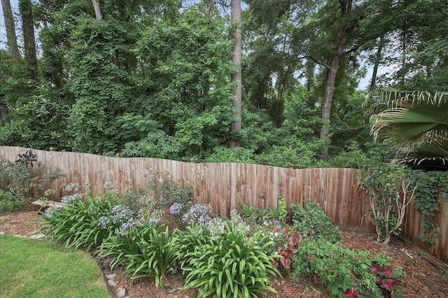 2032 Ascot Way, Tallahassee, FL 32312 - view of yard