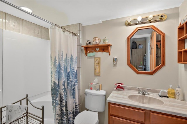 39 Wiregrass Ln, Quincy, FL 32351 - full bath featuring vanity and shower / bath combo