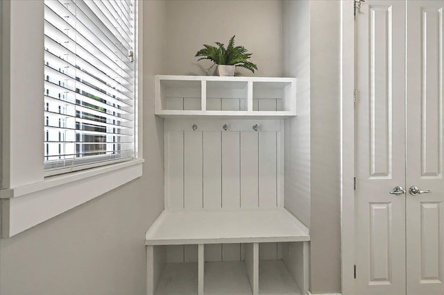 1261 Myrtle View Dr, Tallahassee, FL 32312 - view of mudroom
