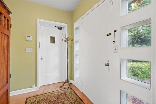 921 Forest Dr, Quincy, FL 32351 - entrance foyer with brick patterned floors