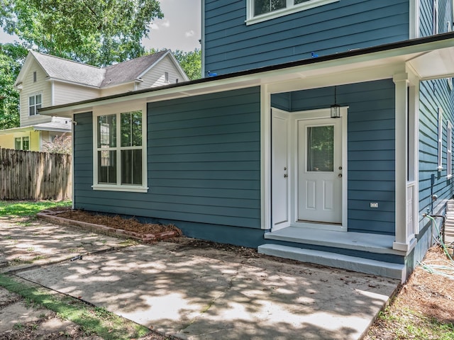 2424 Old Saint Augustine Rd, Tallahassee, FL 32301 - doorway to property with a patio area