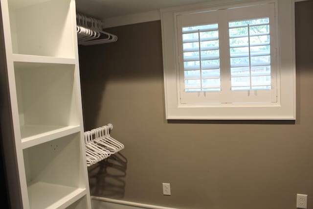 view of spacious closet