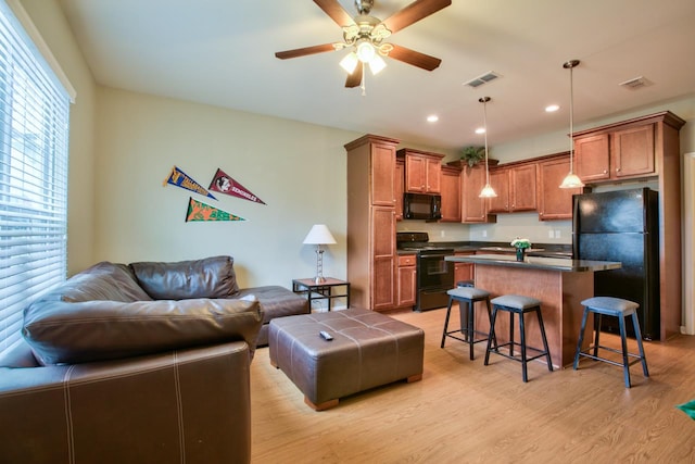 2003 Bloomington Ave Unit 8Unit, Building, Tallahassee, FL 32304