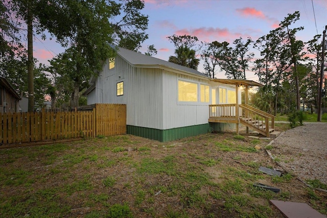 209 SE 10th St, Steinhatchee, FL 32359 - view of side of property