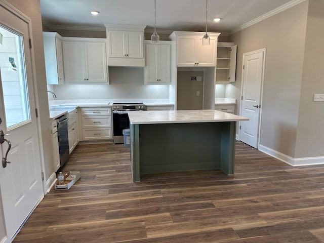 158 Woodridge Ln, Cairo, GA 39827 - kitchen with stainless steel appliances, ornamental molding, dark wood-type flooring, a kitchen island, and recessed lighting