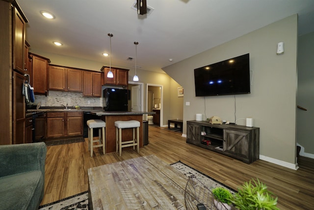 1992 Green Castle Ln Unit 807, Tallahassee, FL 32304 - photo 6