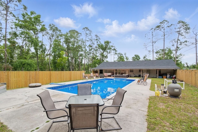 319 Glenridge Rd, Perry, FL 32348 - view of swimming pool with a patio area, outdoor dining area, and a diving board