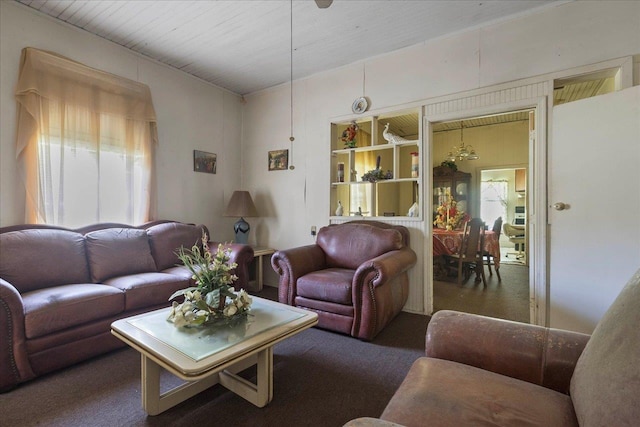 143 Washington Ave, Havana, FL 32333 - living room featuring carpet