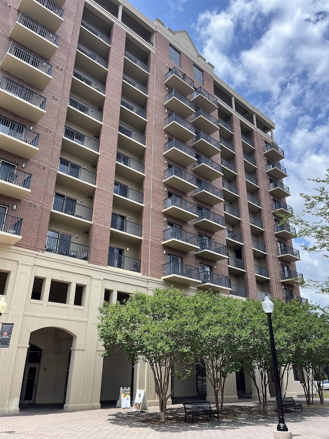 215 W College Ave Unit 511, Tallahassee, FL 32301 - view of apartment building / complex