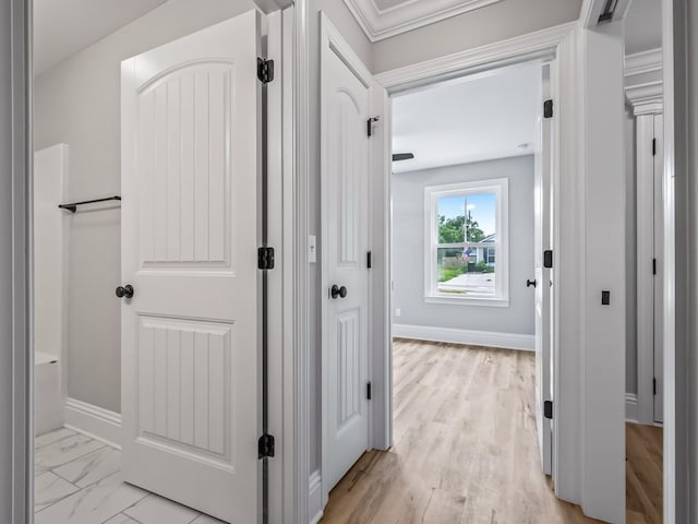 67 Broken Bow Trl, Crawfordville, FL 32327 - corridor featuring baseboards