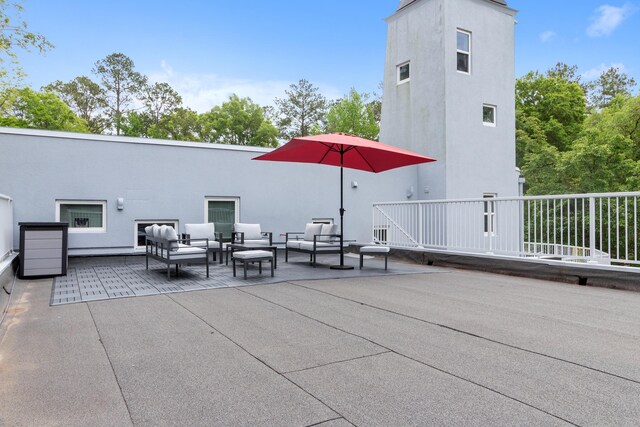 view of patio featuring an outdoor hangout area