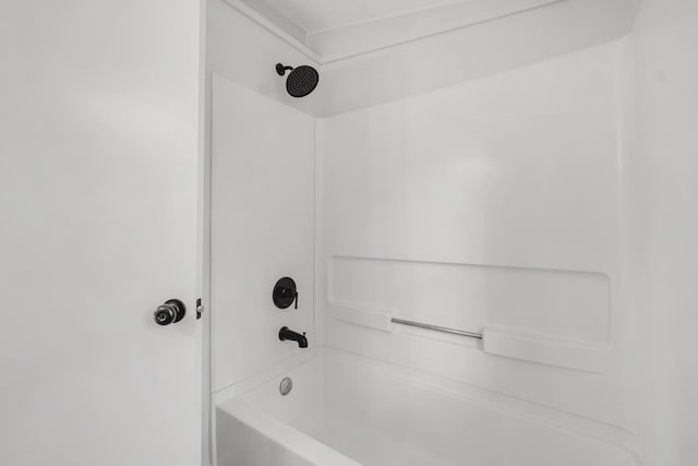 319 Meadowbrook Ln, Tallahassee, FL 32304 - full bath with shower / bath combination