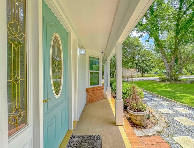 7420 Hickock Ct, Tallahassee, FL 32311 - entrance to property featuring a porch