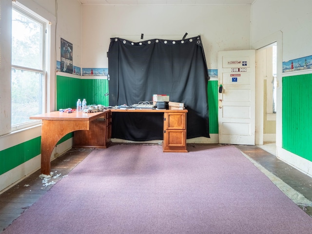 office featuring concrete flooring