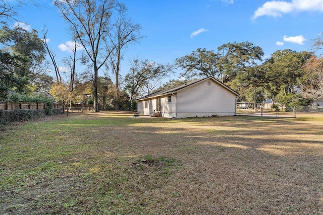 1909 Ermine Ct, Tallahassee, FL 32308 - view of home's exterior featuring a fenced backyard