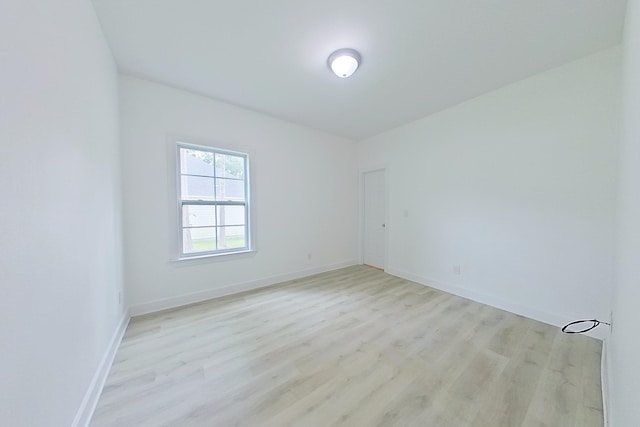 103 Heather Ln, Thomasville, GA 31792 - unfurnished room featuring light wood finished floors and baseboards