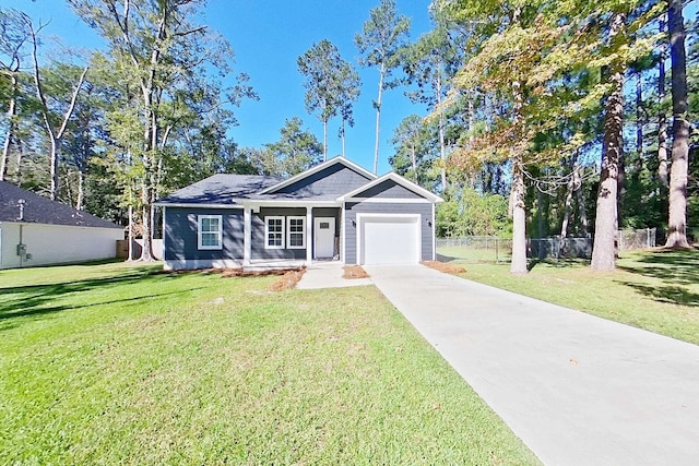 103 Heather Ln, Thomasville, GA 31792 - single story home with an attached garage and concrete driveway
