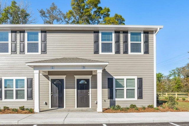 view of front of property with covered porch