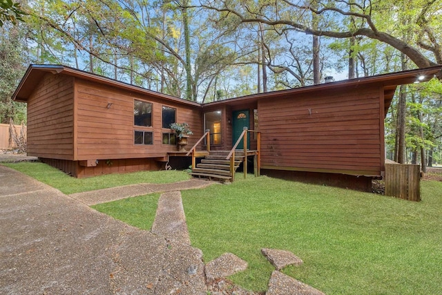 3508 Willow Springs Ln, Tallahassee, FL 32312 - view of front facade featuring a front yard