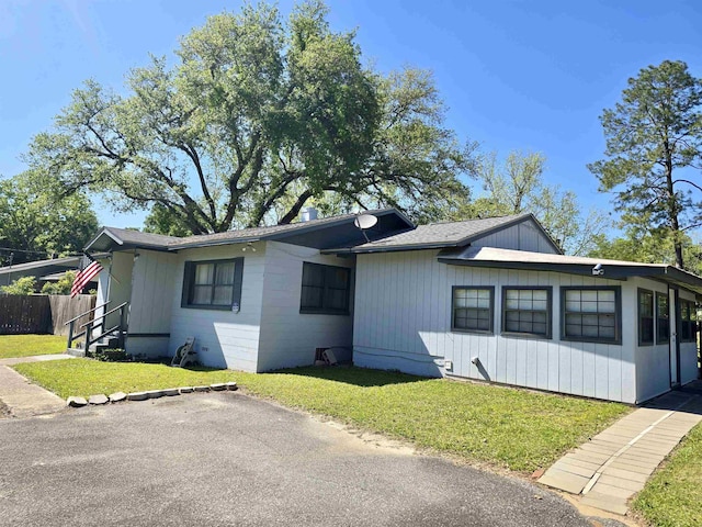 2612 W Tharpe St, Tallahassee, FL 32303 - view of front of house