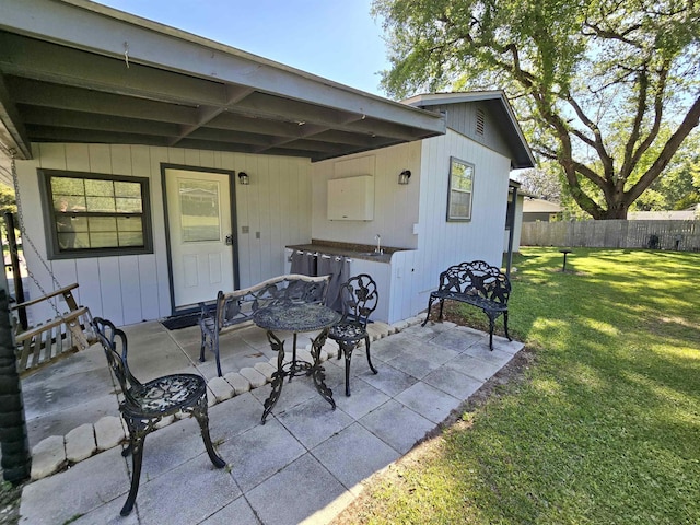 2612 W Tharpe St, Tallahassee, FL 32303 - view of patio / terrace with a sink