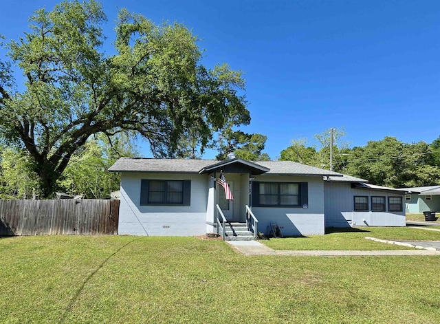 2612 W Tharpe St, Tallahassee, FL 32303 - bungalow-style house with entry steps