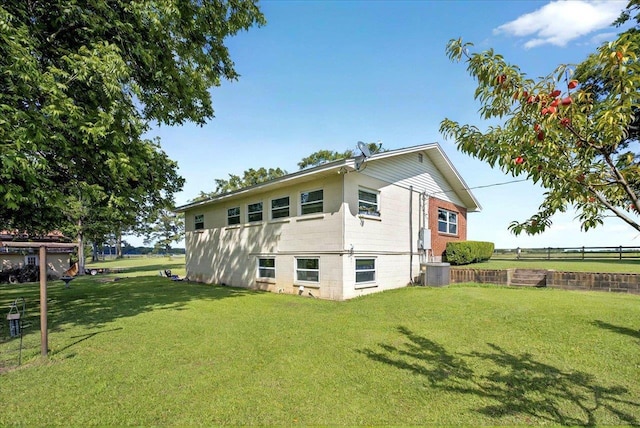 5975 Mount Pleasant Rd, Quincy, FL 32352 - back of property with central AC