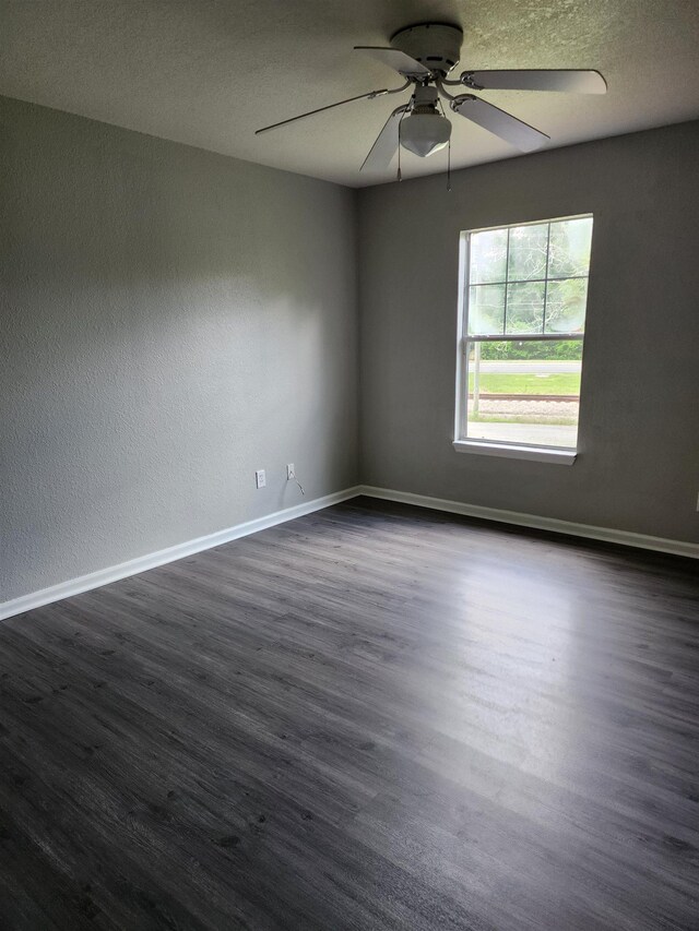 2732 Tess Cir, Tallahassee, FL 32304 - photo 15
