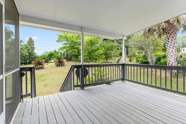 186 NW Whispering Pines Loop, Madison, FL 32340 - deck featuring a yard