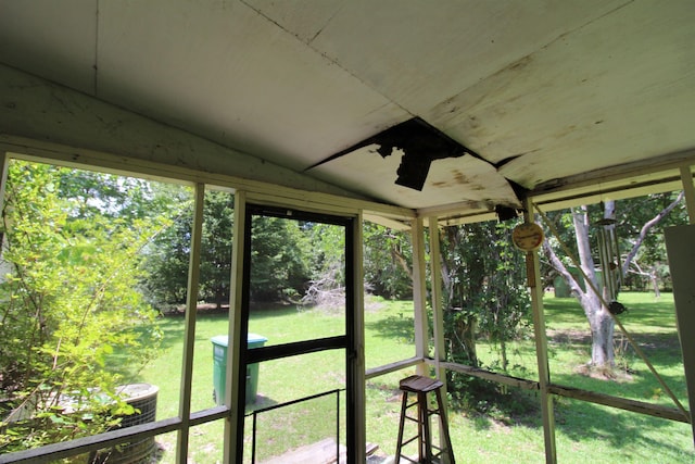 30 Ace High Ln, Crawfordville, FL 32327 - unfurnished sunroom featuring vaulted ceiling