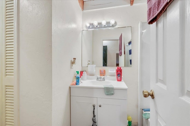 1292 Rumba Ln -, Unit Tallahassee, FL 32304 - bathroom with a closet, vanity, and a textured wall
