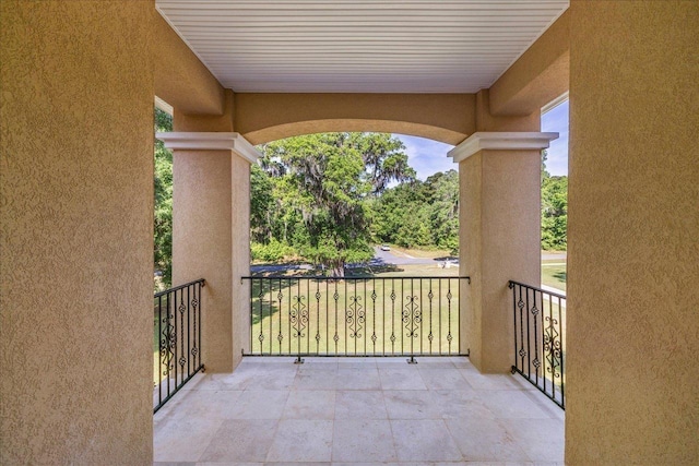8017 Oak Grove Plantation Rd, Tallahassee, FL 32312 - view of balcony