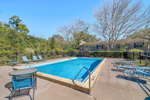 1625 Centerville Rd Unit 20, Tallahassee, FL 32308 - community pool with a patio