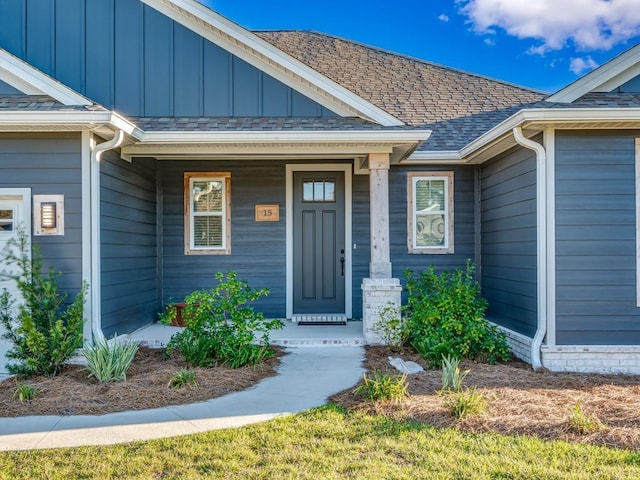 entrance to property with a porch