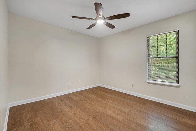 2917 Greenon Ln, Tallahassee, FL 32304 - spare room with wood finished floors, baseboards, and ceiling fan