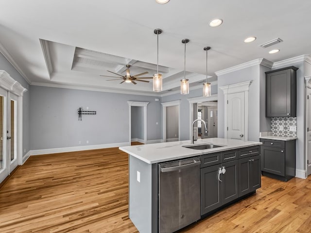 kitchen with sink, hanging light fixtures, a center island with sink, gray cabinets, and dishwasher