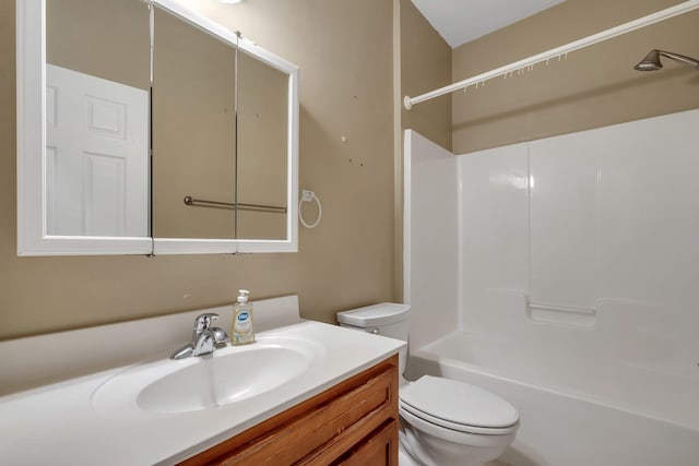 55 Hopkins Landing Rd, Quincy, FL 32351 - full bathroom featuring vanity, toilet, and bathtub / shower combination