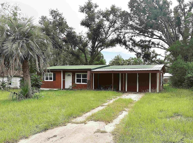 1207 N Cherry St, Perry, FL 32347 - photo 1