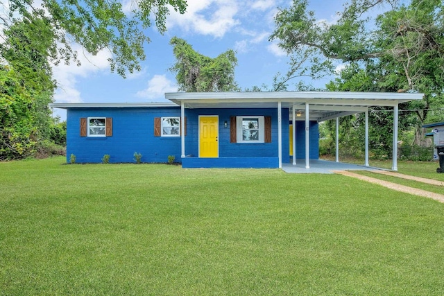 1722 Eisenhower St, Tallahassee, FL 32310 - view of front of home featuring a front yard and a carport